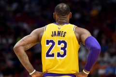 快船队签约七巨头，哈登领衔誓夺NBA冠军！